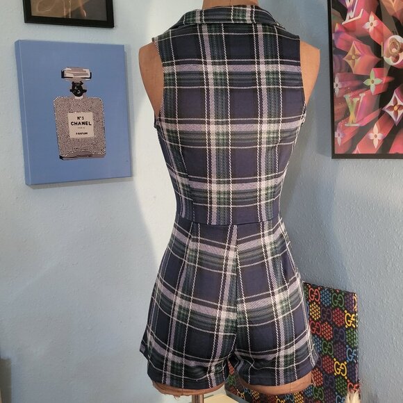 Francesca's Janis Sleeveless Plaid Utility Romper - Picture 8 of 14